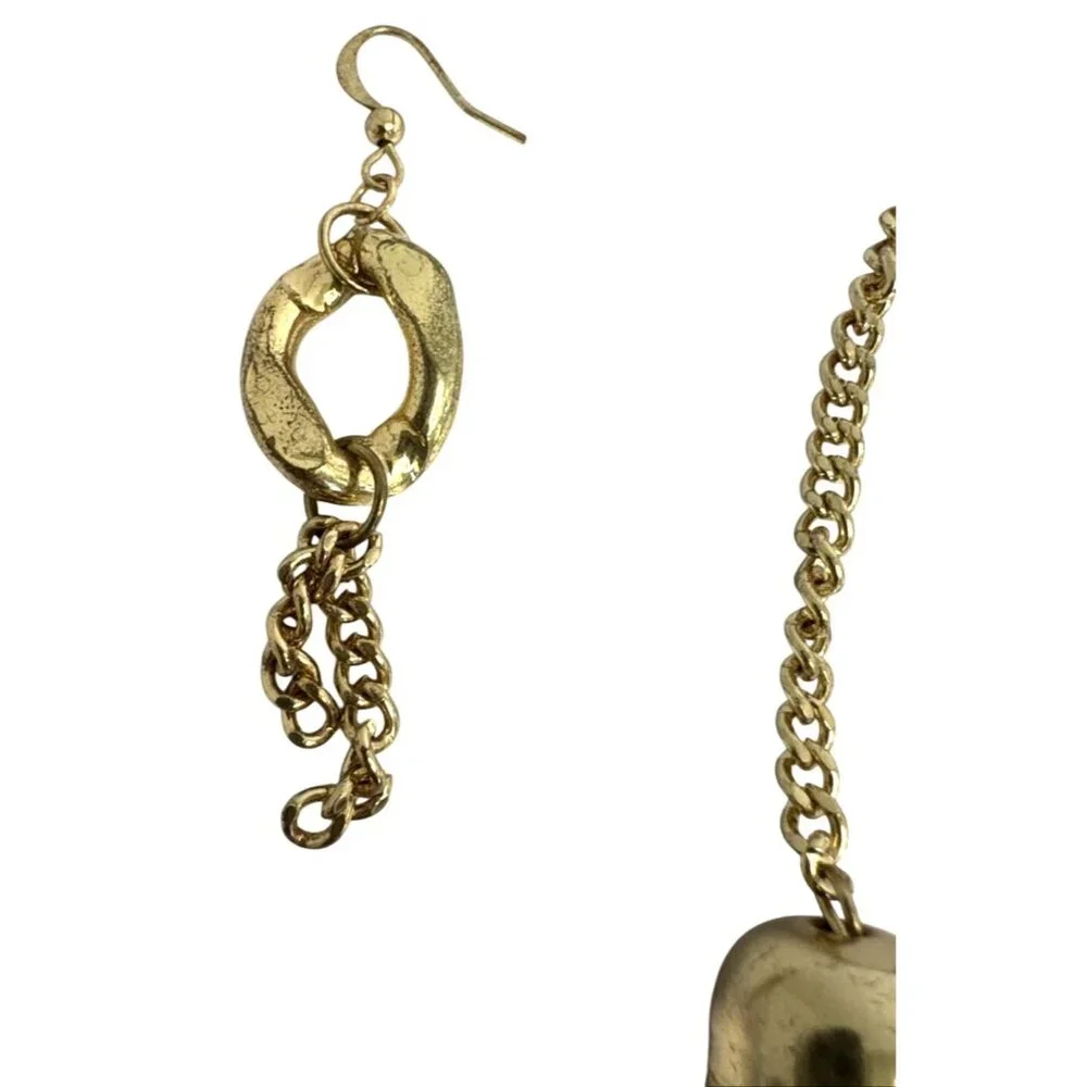 Vintage Gold Tone Fringe Necklace & Earring Set - Picture 5 of 7